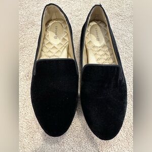 Birdies black velvet smoking shoe flats size 8.5
